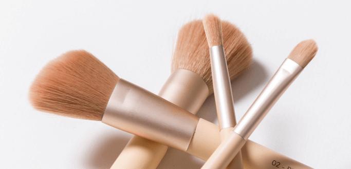 Brochas de maquillaje - Charlotte Bio